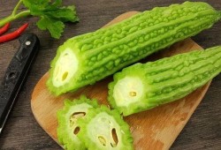 美得发紫吃瓜图片